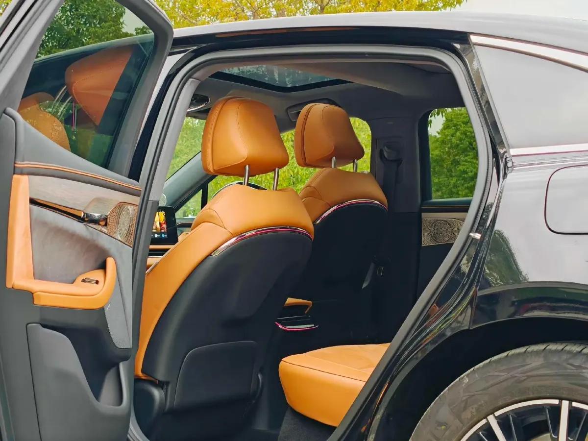 2024 Voyah ZhuiGuang 1.5T 136HP L4 PHEV 43KWH,autocango,china used car exporter,china ev exporter,chinese used car exporter,chinese used ev exporter