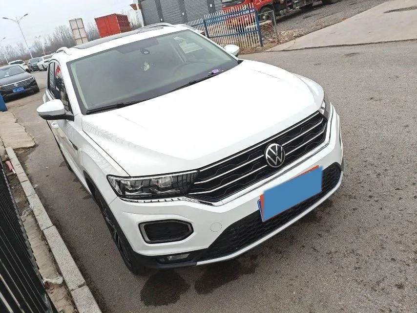 2021 Volkswagen T-Roc 1.4T 150HP L4 7DCT,autocango,china used car exporter,china ev exporter,chinese used car exporter,chinese used ev exporter