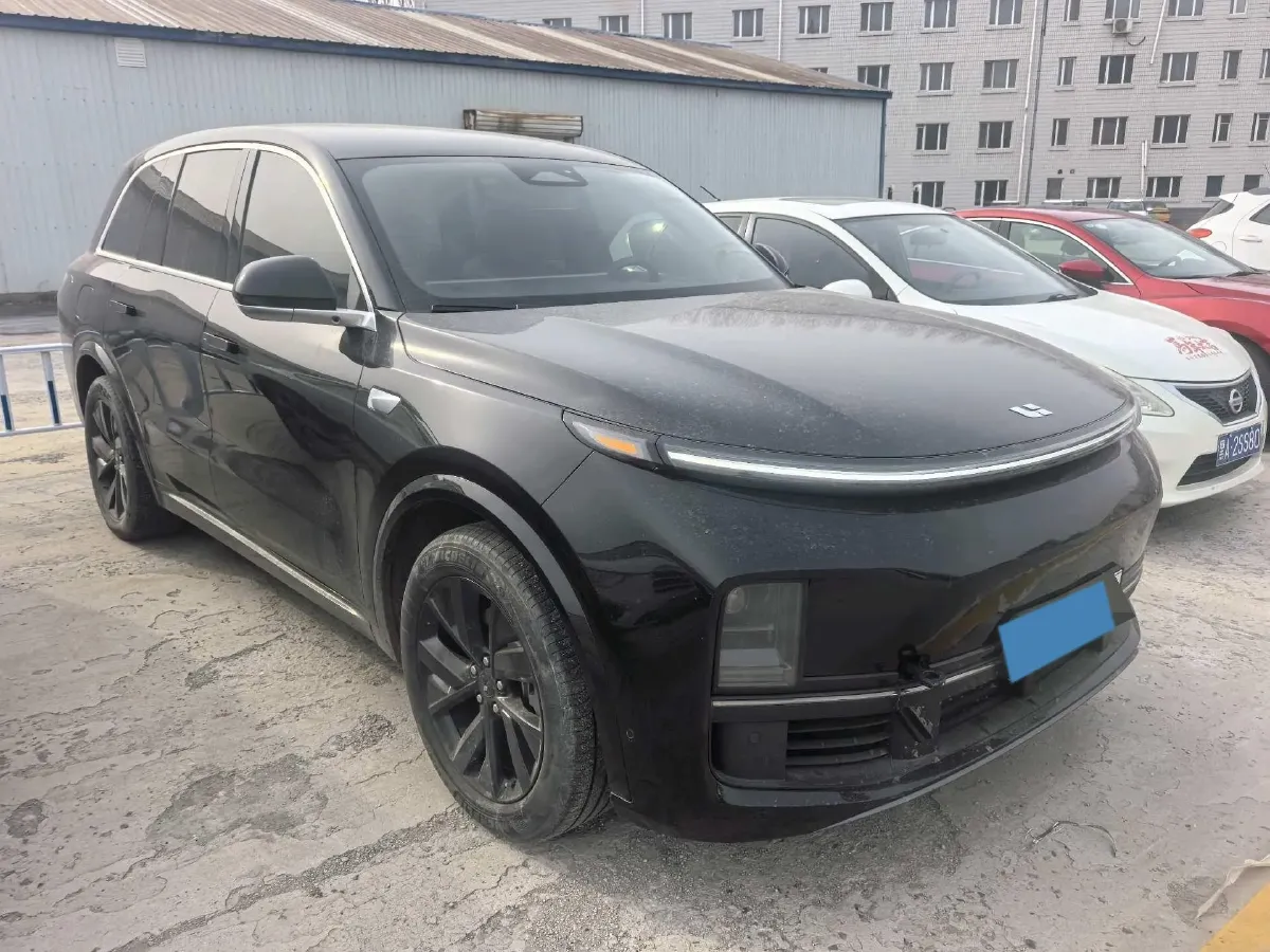 2023 Li L7 Range Extended 154HP REEV 40.9KWH,autocango,china used car exporter,china ev exporter,chinese used car exporter,chinese used ev exporter