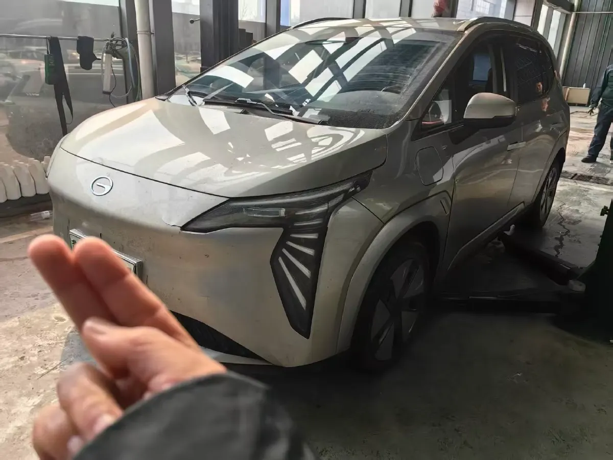 2024 Leapmotor C11 1.5L 95HP L4 REEV 43.74KWH,autocango,china used car exporter,china ev exporter,chinese used car exporter,chinese used ev exporter