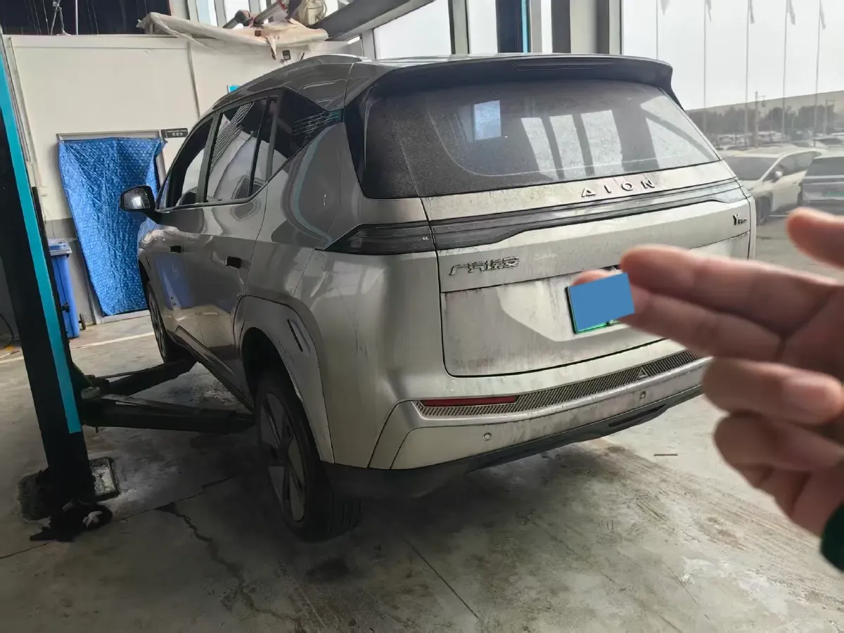 2024 Leapmotor C11 1.5L 95HP L4 REEV 43.74KWH,autocango,china used car exporter,china ev exporter,chinese used car exporter,chinese used ev exporter