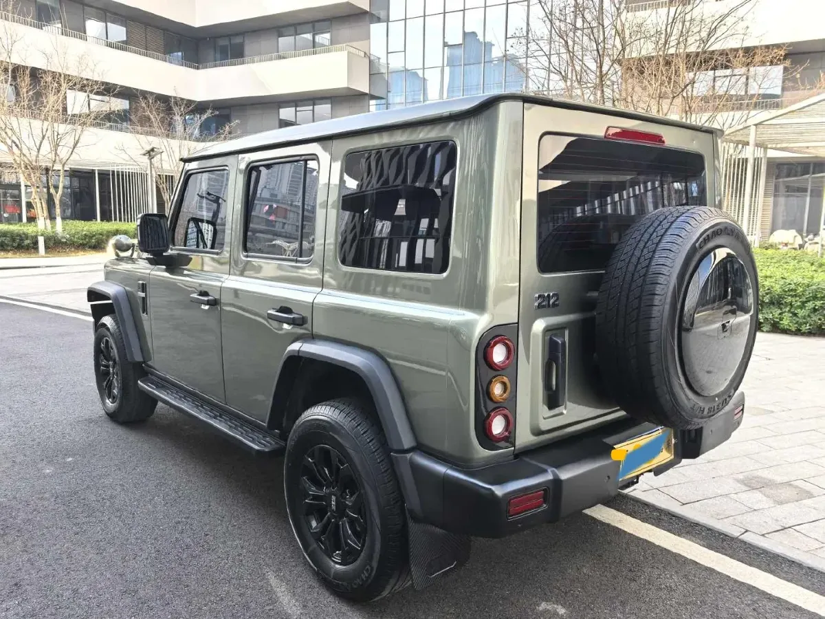 2024 212 212 T01 2.0T 252HP L4 8AT,autocango,china used car exporter,china ev exporter,chinese used car exporter,chinese used ev exporter