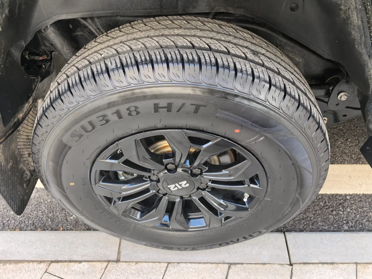 2024 212 212 T01 2.0T 252HP L4 8AT,autocango,china used car exporter,china ev exporter,chinese used car exporter,chinese used ev exporter