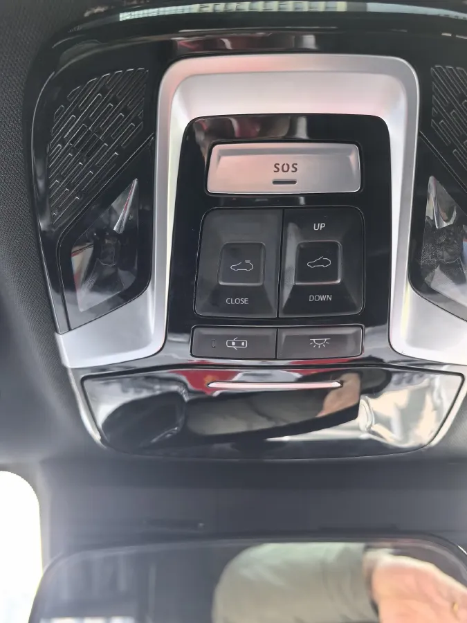 2024 212 212 T01 2.0T 252HP L4 8AT,autocango,china used car exporter,china ev exporter,chinese used car exporter,chinese used ev exporter