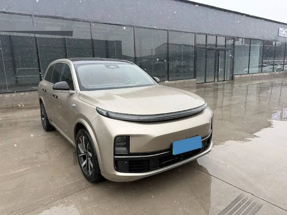 2023 Li L8 Range Extended 154HP REEV 40.9KWH,autocango,china used car exporter,china ev exporter,chinese used car exporter,chinese used ev exporter
