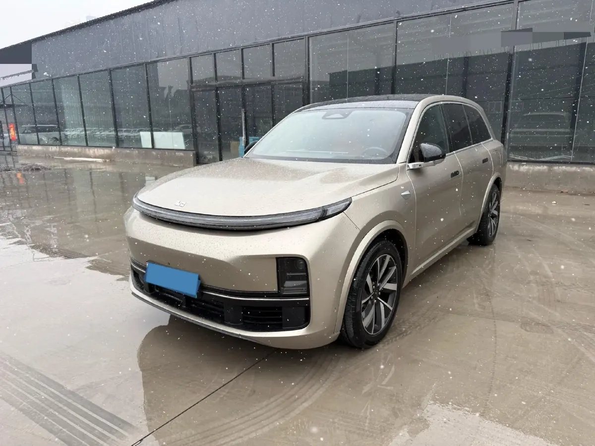 2023 Li L8 Range Extended 154HP REEV 40.9KWH,autocango,china used car exporter,china ev exporter,chinese used car exporter,chinese used ev exporter