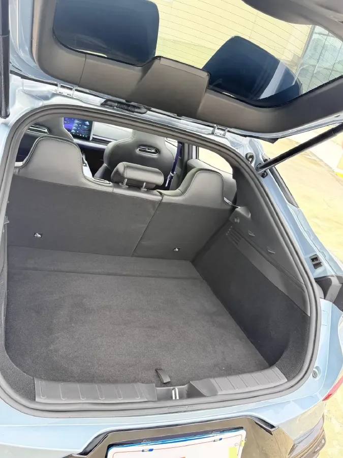 2023 ChangAn UNI-T 1.5T 188HP L4 7DCT,autocango,china used car exporter,china ev exporter,chinese used car exporter,chinese used ev exporter