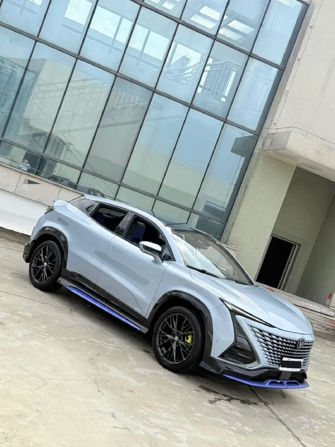 2023 ChangAn UNI-T 1.5T 188HP L4 7DCT,autocango,china used car exporter,china ev exporter,chinese used car exporter,chinese used ev exporter