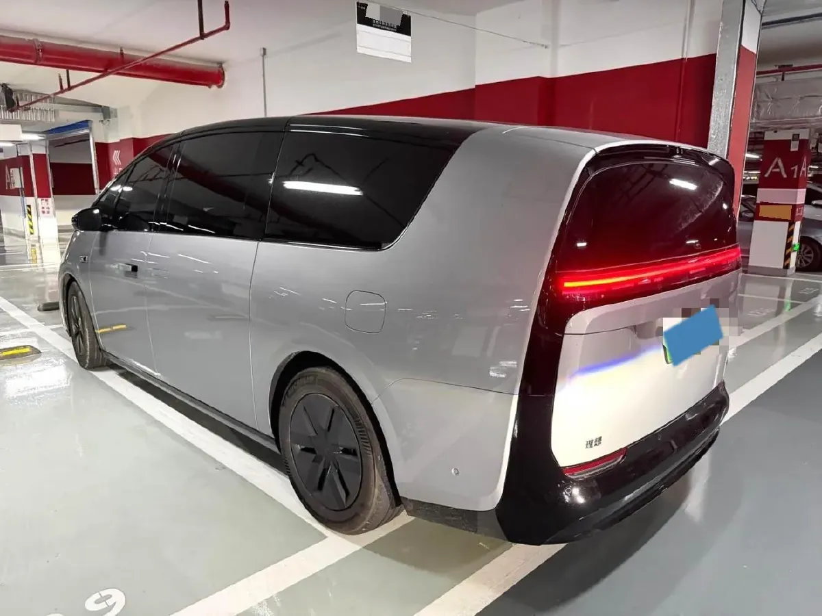 2025 Li MEGA BEV,autocango,china used car exporter,china ev exporter,chinese used car exporter,chinese used ev exporter