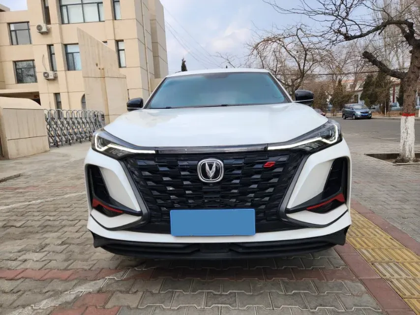 2022 ChangAn CS75 Plus 1.5T 188HP L4 8AT,autocango,china used car exporter,china ev exporter,chinese used car exporter,chinese used ev exporter