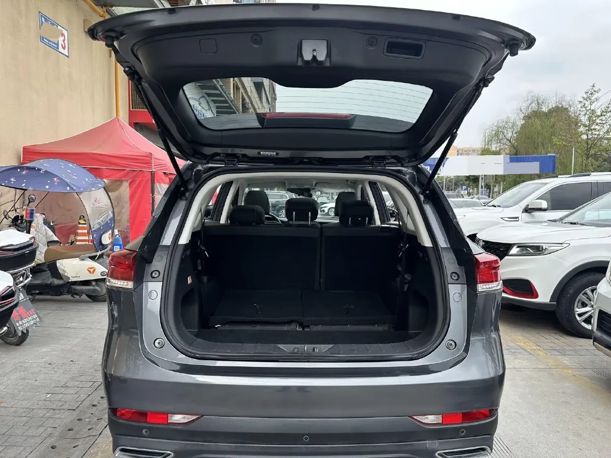 2024 ChangAn X7 PLUS 1.5T 188HP L4 7DCT,autocango,china used car exporter,china ev exporter,chinese used car exporter,chinese used ev exporter