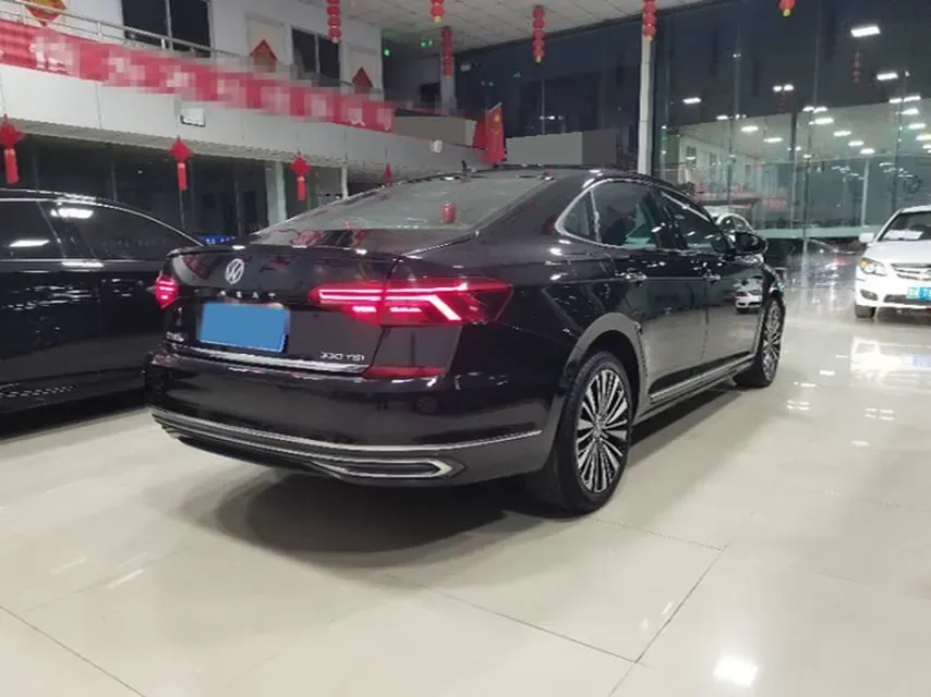 2019 Volvo V40 1.5T 152HP L4 6AT,autocango,china used car exporter,china ev exporter,chinese used car exporter,chinese used ev exporter