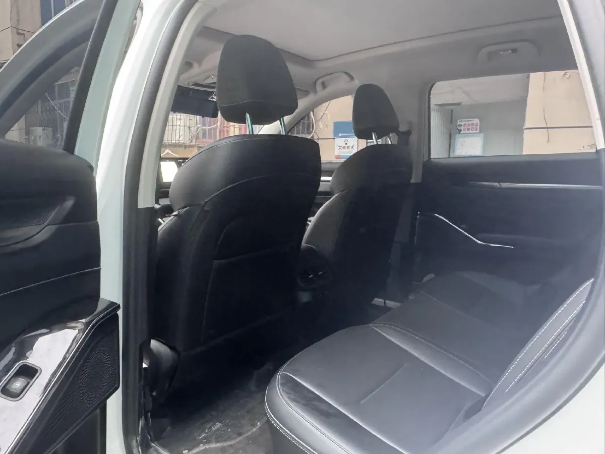 2022 Haval H6 1.5T 184HP L4 7DCT,autocango,china used car exporter,china ev exporter,chinese used car exporter,chinese used ev exporter