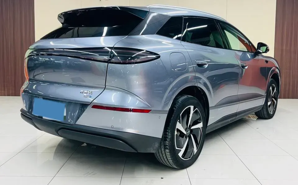 2025 LanDian E5 PLUS 1.5L 95HP L4 E-CVT PHEV,autocango,china used car exporter,china ev exporter,chinese used car exporter,chinese used ev exporter