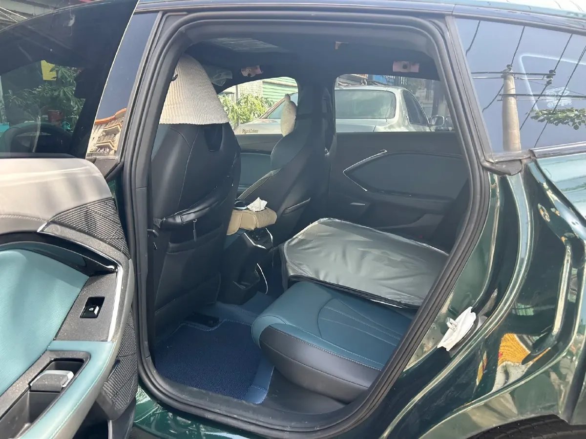 2023 MG 7 1.5T 188HP L4 7DCT,autocango,china used car exporter,china ev exporter,chinese used car exporter,chinese used ev exporter