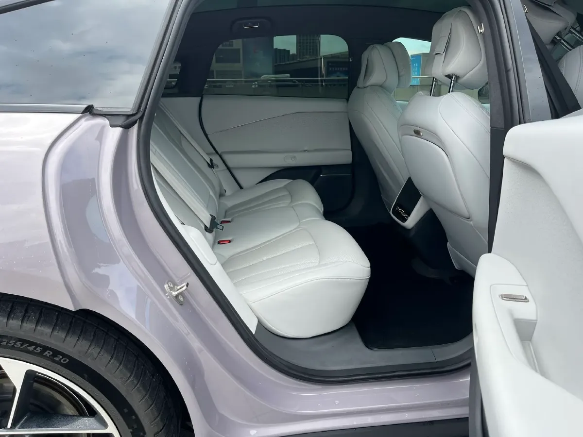 2025 Xpeng P7+ BEV,autocango,china used car exporter,china ev exporter,chinese used car exporter,chinese used ev exporter