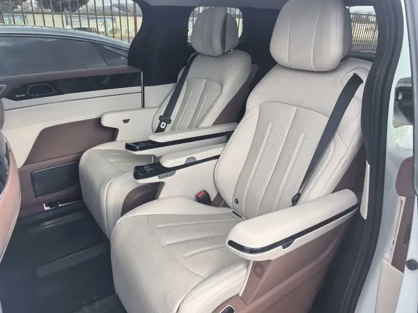 2025 BYD Xia 1.5T 156HP L4 E-CVT PHEV 36.6KWH,autocango,china used car exporter,china ev exporter,chinese used car exporter,chinese used ev exporter