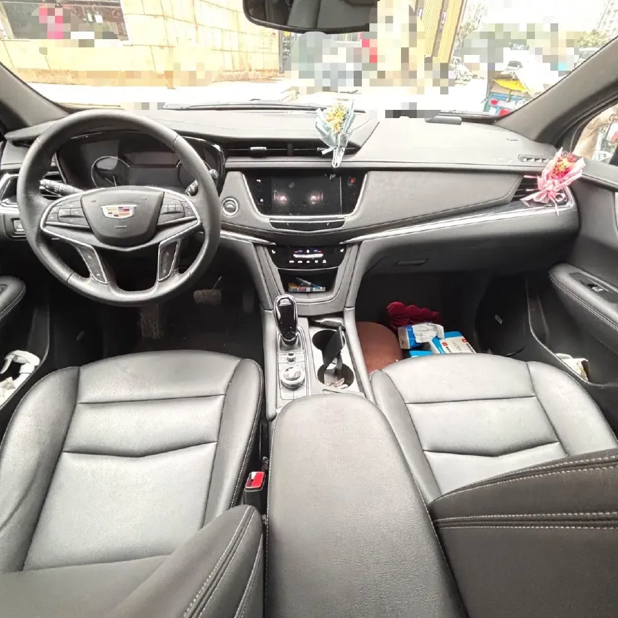 2024 Cadillac XT5 2.0T 237HP L4 9AT,autocango,china used car exporter,china ev exporter,chinese used car exporter,chinese used ev exporter