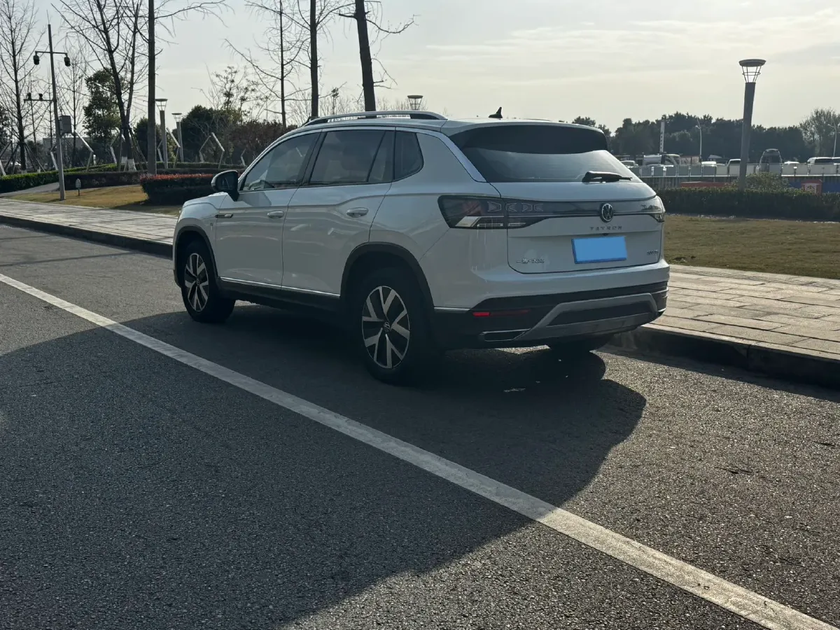 2023 Volkswagen Tayron 1.5T 160HP L4 7DCT,autocango,china used car exporter,china ev exporter,chinese used car exporter,chinese used ev exporter