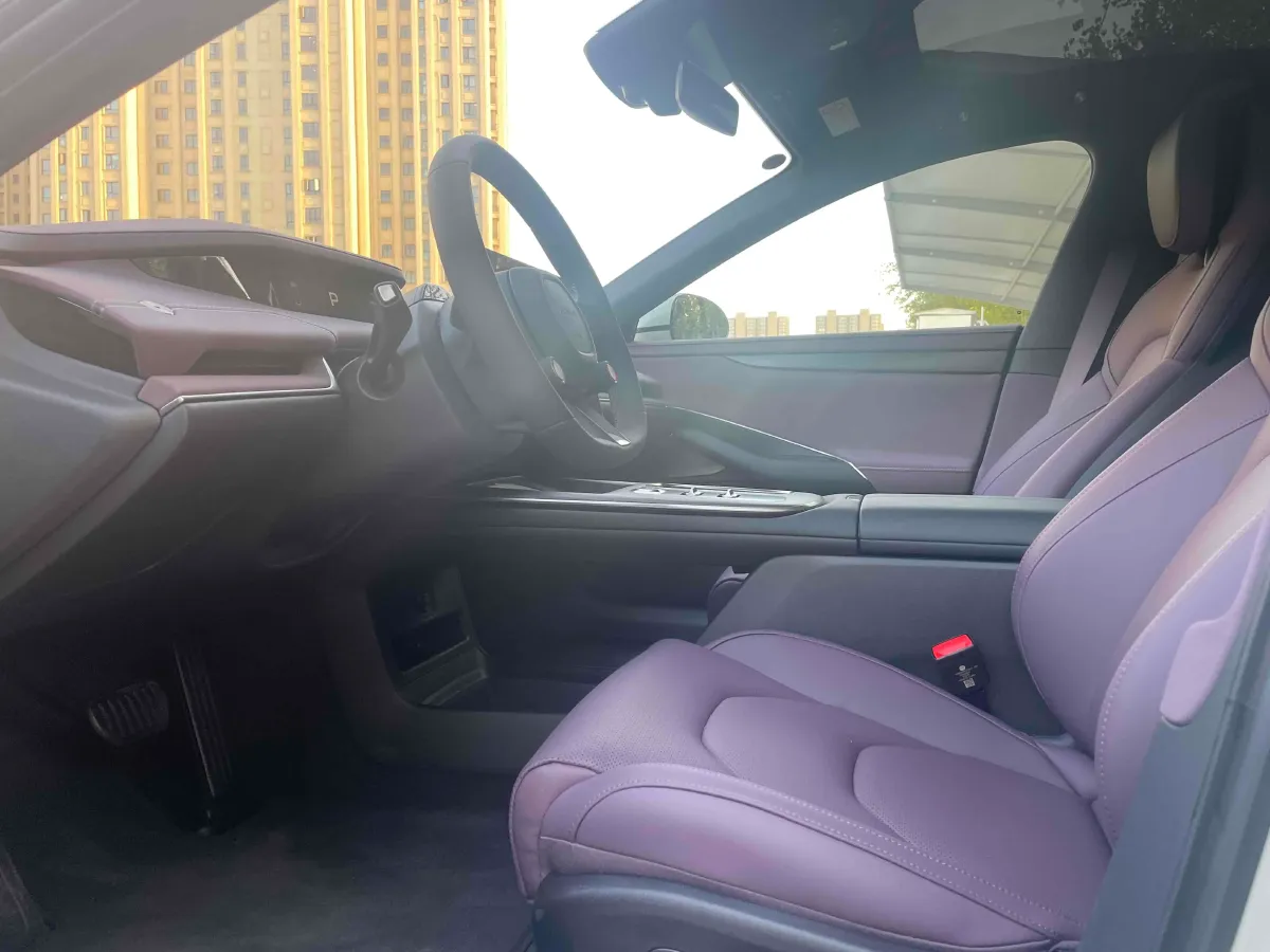 2024 MI SU7 BEV 73.6KWH,autocango,china used car exporter,china ev exporter,chinese used car exporter,chinese used ev exporter