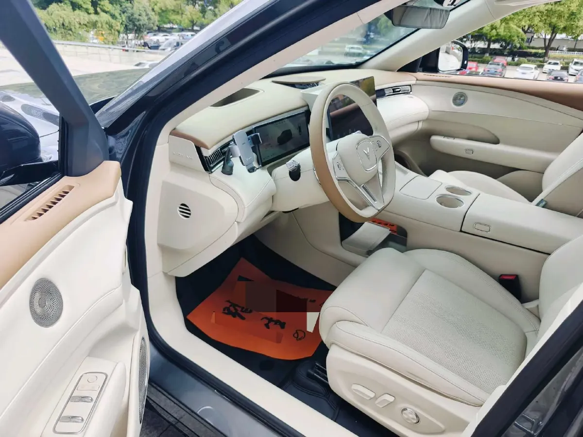 2025 Voyah FREE REEV 129HP REEV,autocango,china used car exporter,china ev exporter,chinese used car exporter,chinese used ev exporter