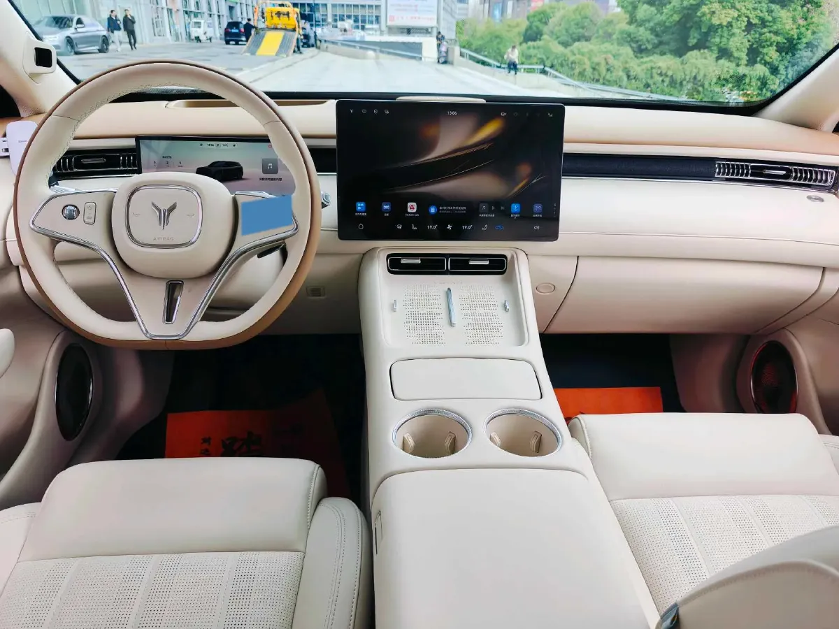 2025 Voyah FREE REEV 129HP REEV,autocango,china used car exporter,china ev exporter,chinese used car exporter,chinese used ev exporter