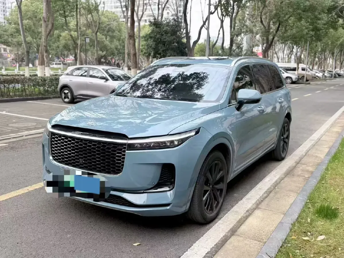 2021 Li ONE Range Extended 131HP REEV 40.5KWH,autocango,china used car exporter,china ev exporter,chinese used car exporter,chinese used ev exporter