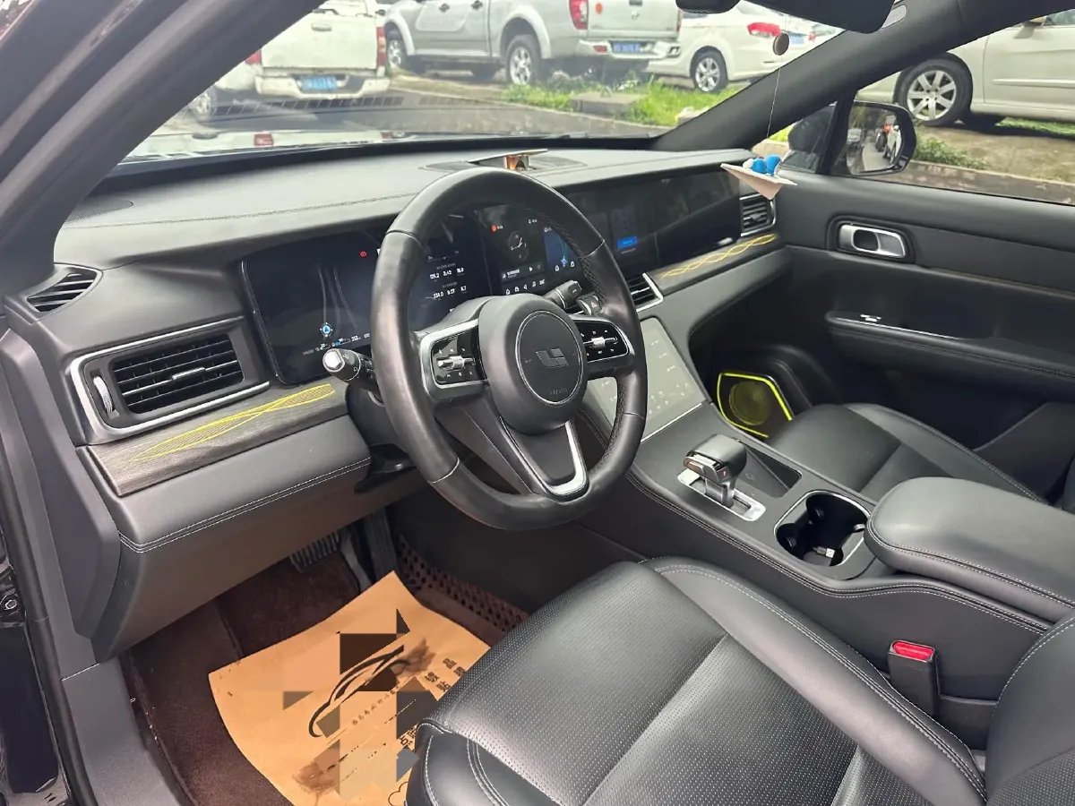 2021 Li ONE Range Extended 131HP REEV 40.5KWH,autocango,china used car exporter,china ev exporter,chinese used car exporter,chinese used ev exporter