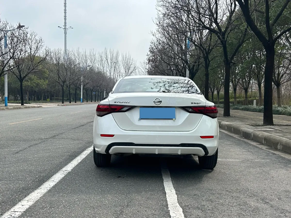 2022 Nissan Sylphy 1.6L 135HP L4 CVT,autocango,china used car exporter,china ev exporter,chinese used car exporter,chinese used ev exporter