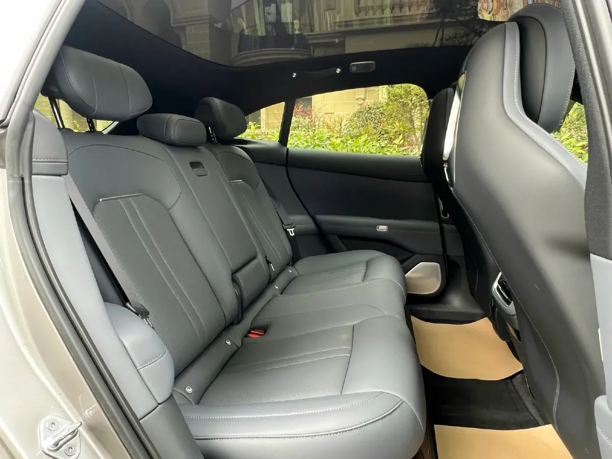 2025 MI YU7 BEV 96.3KWH,autocango,china used car exporter,china ev exporter,chinese used car exporter,chinese used ev exporter