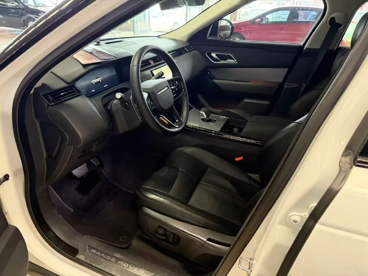 2024 Land Rover Range Rover Velar 2.0T 250HP L4 8AT,autocango,china used car exporter,china ev exporter,chinese used car exporter,chinese used ev exporter