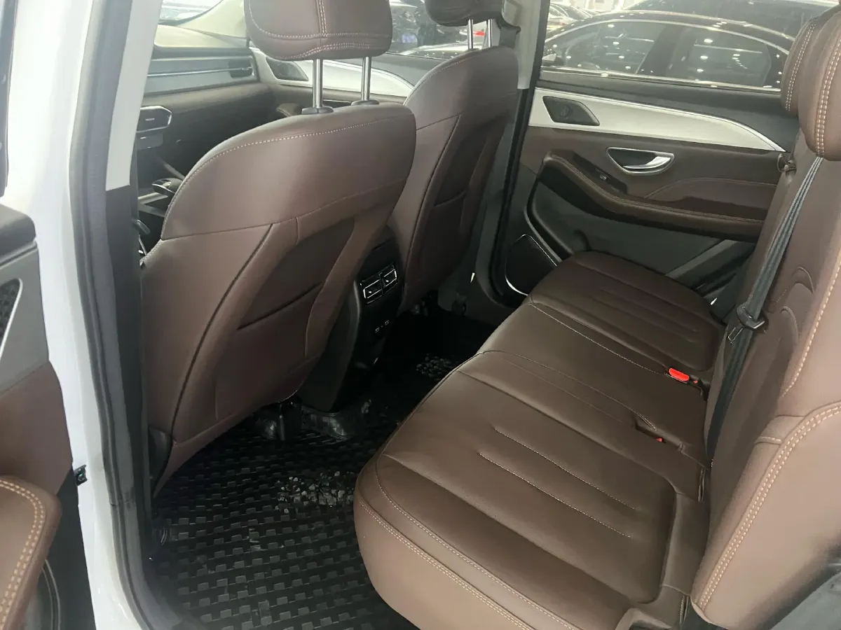 2023 Jetour X90 Plus 1.6T 197HP L4 7DCT,autocango,china used car exporter,china ev exporter,chinese used car exporter,chinese used ev exporter