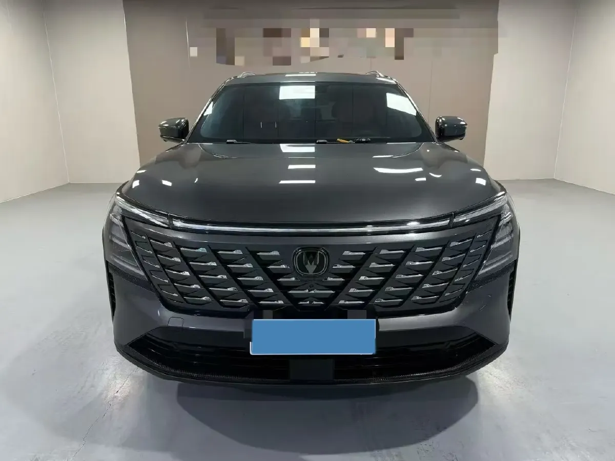 2025 ChangAn CS75 Plus 2.0T 233HP L4 8AT,autocango,china used car exporter,china ev exporter,chinese used car exporter,chinese used ev exporter