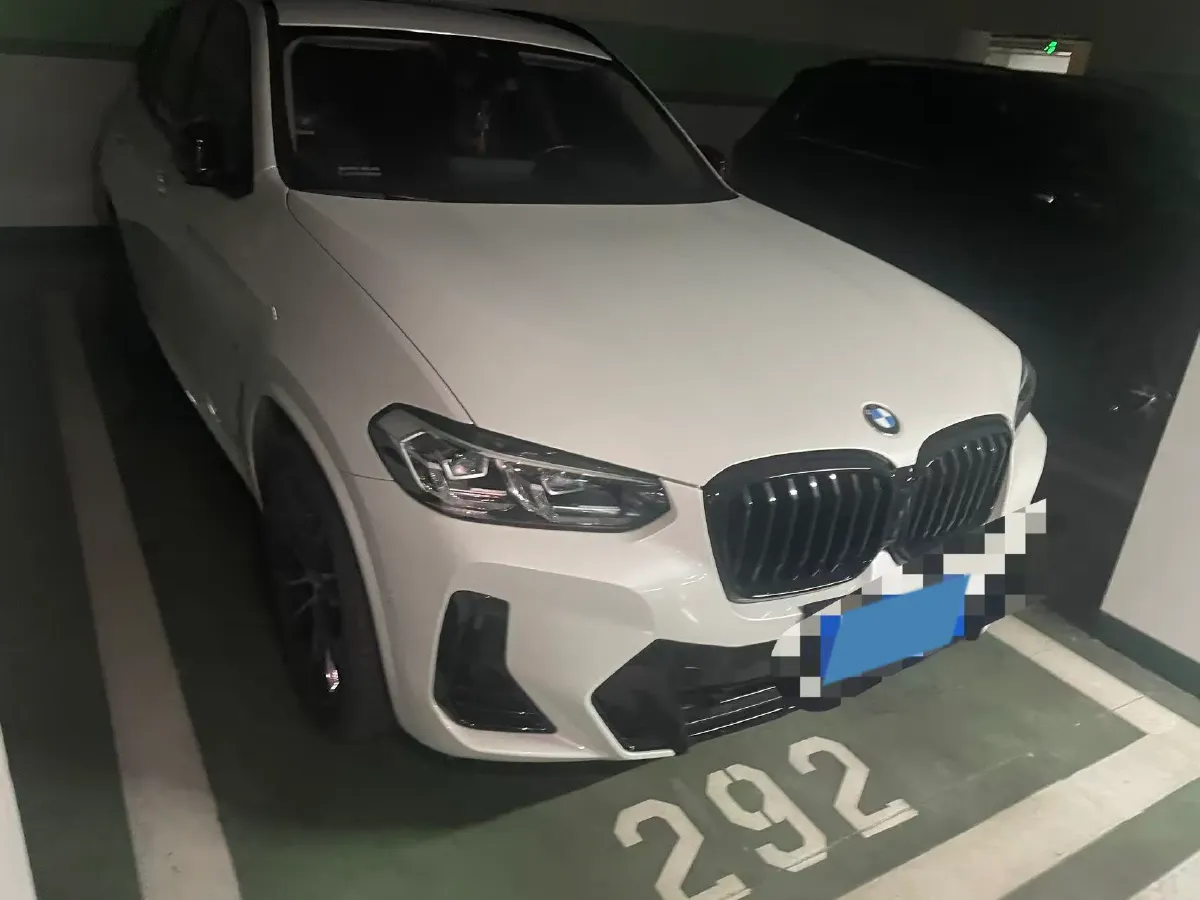 2023 BMW X3 2.0T 245HP L4 8AT,autocango,china used car exporter,china ev exporter,chinese used car exporter,chinese used ev exporter