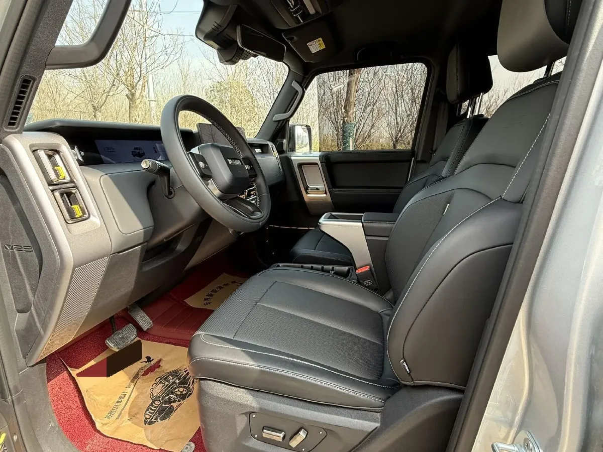 2025 Yufeng Auto Golden Warehouse BEV,autocango,china used car exporter,china ev exporter,chinese used car exporter,chinese used ev exporter