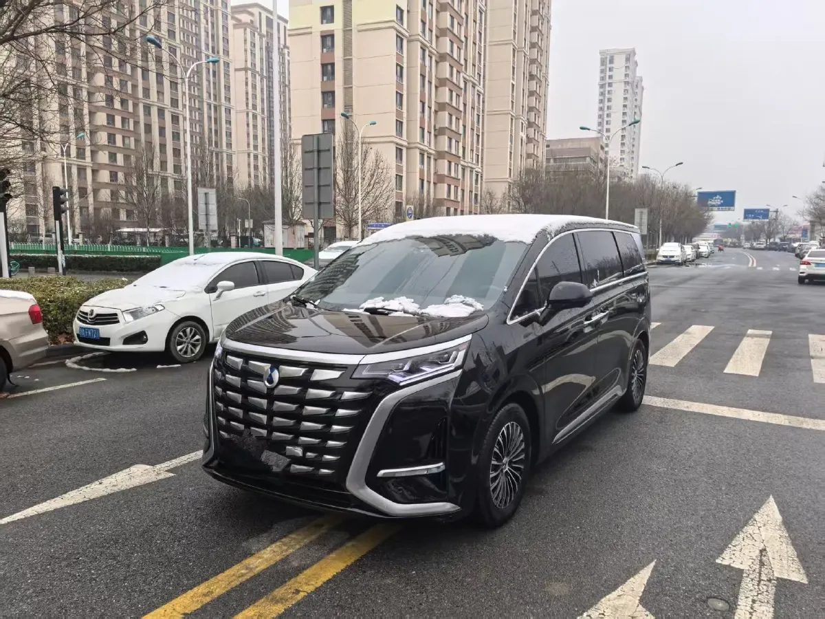 2022 BMW X2 2.0T 192HP L4 8AT,autocango,china used car exporter,china ev exporter,chinese used car exporter,chinese used ev exporter