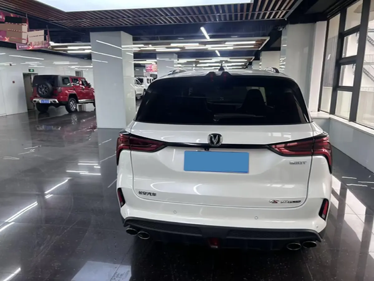 2020 ChangAn CS75 Plus 2.0T 233HP L4 8AT,autocango,china used car exporter,china ev exporter,chinese used car exporter,chinese used ev exporter