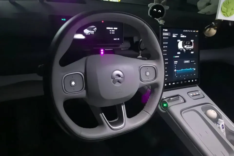 2024 NIO ES6 BEV 75KWH,autocango,china used car exporter,china ev exporter,chinese used car exporter,chinese used ev exporter