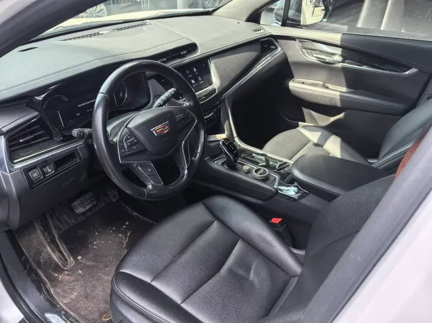 2020 Cadillac XT5 2.0T 237HP L4 9AT,autocango,china used car exporter,china ev exporter,chinese used car exporter,chinese used ev exporter