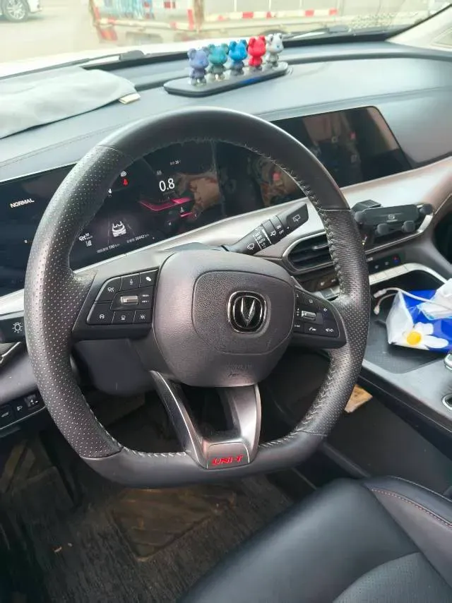 2020 ChangAn UNI-T 1.5T 180HP L4 7DCT,autocango,china used car exporter,china ev exporter,chinese used car exporter,chinese used ev exporter