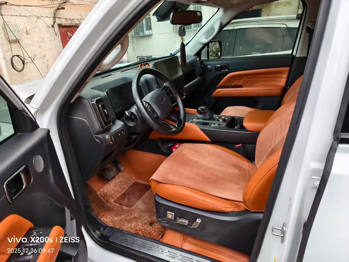 2024 Haval H9 2.0T 224HP L4 8AT,autocango,china used car exporter,china ev exporter,chinese used car exporter,chinese used ev exporter