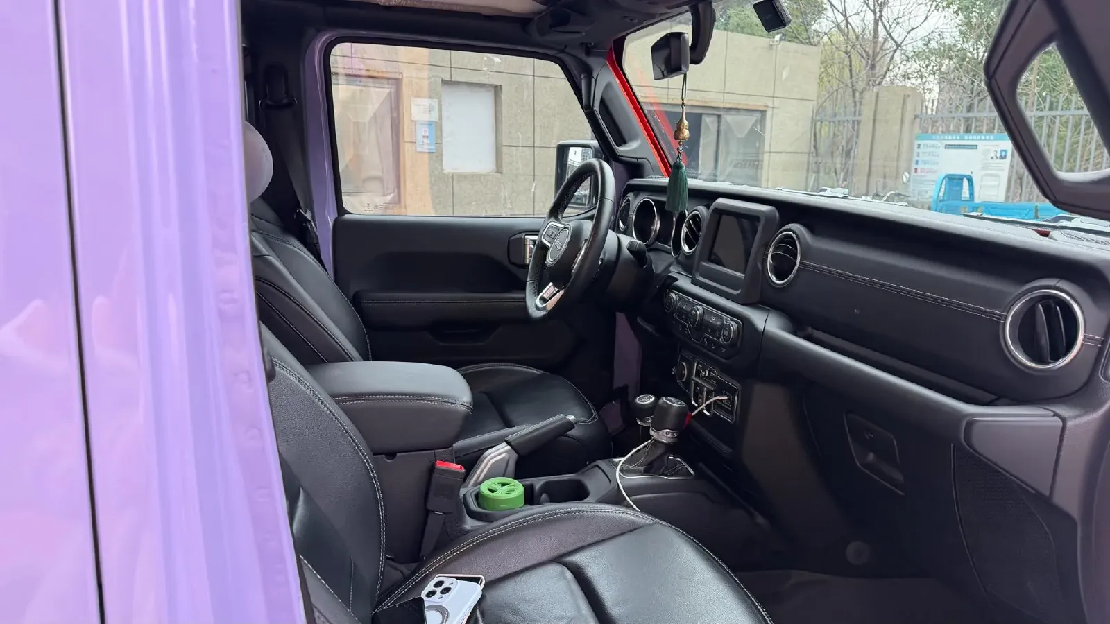 2019 Jeep Wrangler 2.0T 266HP L4 8AT,autocango,china used car exporter,china ev exporter,chinese used car exporter,chinese used ev exporter