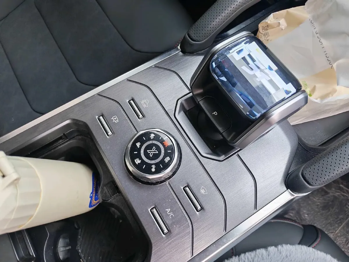 2023 Jetour Traveller 2.0T 254HP L4 8AT,autocango,china used car exporter,china ev exporter,chinese used car exporter,chinese used ev exporter