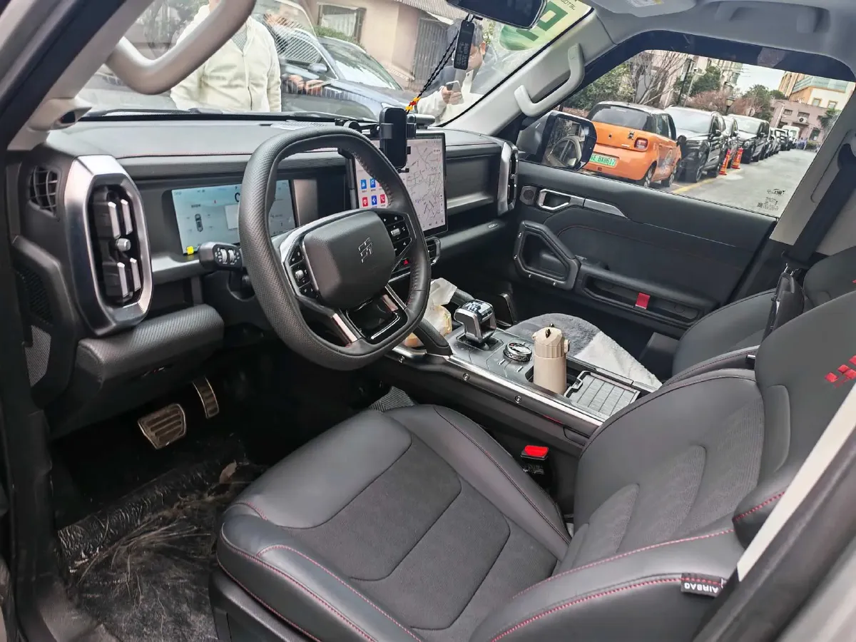 2023 Jetour Traveller 2.0T 254HP L4 8AT,autocango,china used car exporter,china ev exporter,chinese used car exporter,chinese used ev exporter