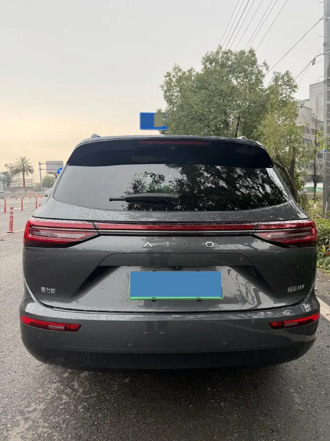 2024 AITO AITO M7 1.5T 152HP L4 REEV 42KWH,autocango,china used car exporter,china ev exporter,chinese used car exporter,chinese used ev exporter