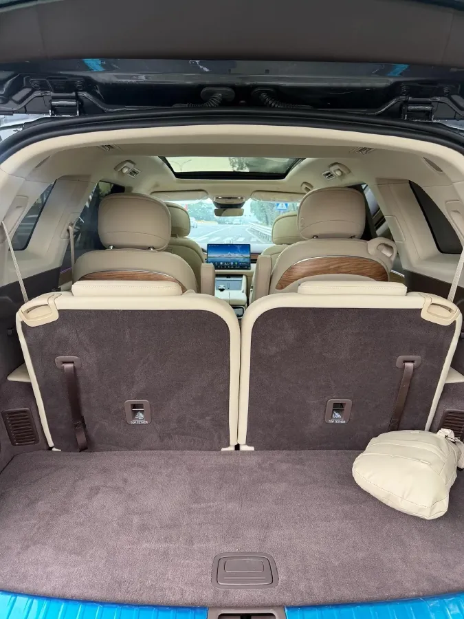 2024 AITO AITO M7 1.5T 152HP L4 REEV 42KWH,autocango,china used car exporter,china ev exporter,chinese used car exporter,chinese used ev exporter