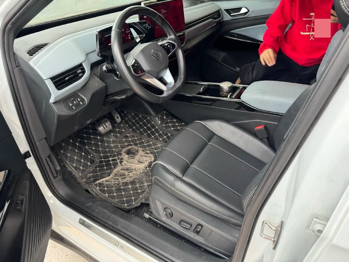 2023 Roewe iMAX8 2.0T 234HP L4 8AT,autocango,china used car exporter,china ev exporter,chinese used car exporter,chinese used ev exporter