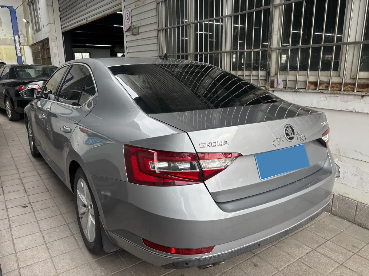 2018 Nissan Terra 2.5L 184HP L4 7AT,autocango,china used car exporter,china ev exporter,chinese used car exporter,chinese used ev exporter