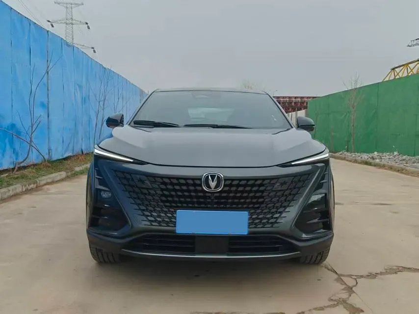 2022 ChangAn UNI-T 1.5T 188HP L4 7DCT,autocango,china used car exporter,china ev exporter,chinese used car exporter,chinese used ev exporter