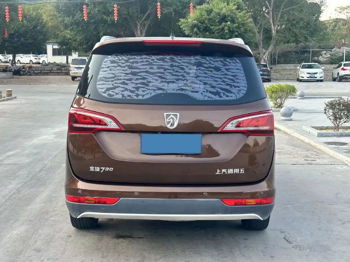 2019 BaoJun 730 1.5T 150HP L4 6DCT,autocango,china used car exporter,china ev exporter,chinese used car exporter,chinese used ev exporter